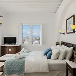 Pelican Bay 4*