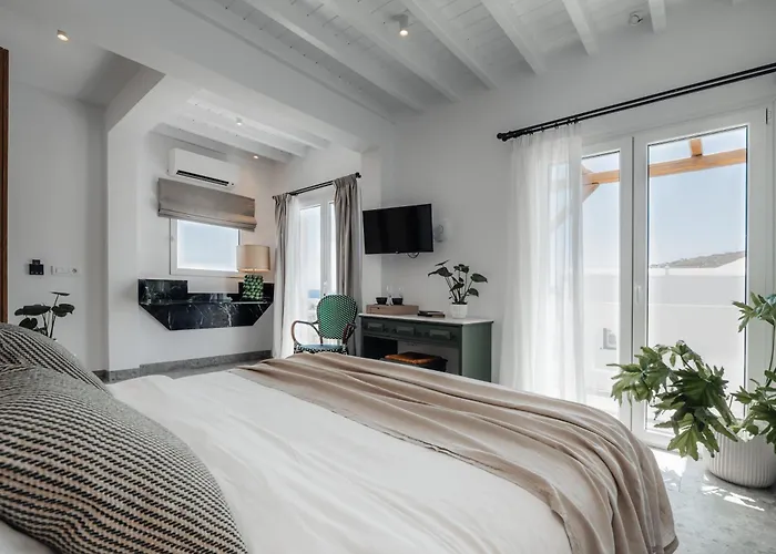 Pelican Bay ホテル