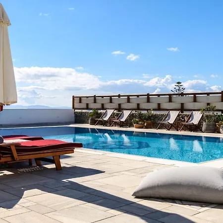 Ξενοδοχείο Pelican Bay 4*