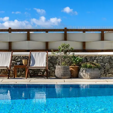 Pelican Bay Отель 4*