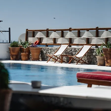 Pelican Bay Отель 4*