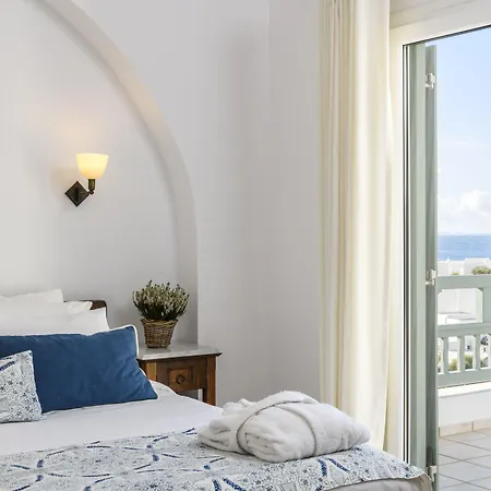 Pelican Bay Hotel