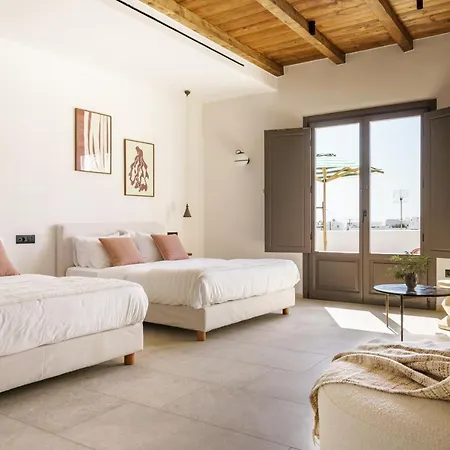 מלון Pelican Bay 4*